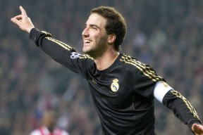 开云彩票-中国女排更换主力阵容取得突破，中国女排调整阵容