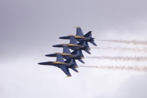 开云体育app网页版安全-_森林狼奋勇向前，迈向季后赛_，0304森林狼