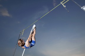 开云真人体育娱乐-本·普劳德蝶泳50米表现燃爆泳池，普劳德游泳