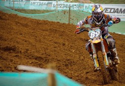 开云体育官方网站登陆-_极地冰原赛车：在雪海中追逐速度_，极地冰原上映时间